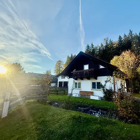 Helga Am Steinernem Vila *