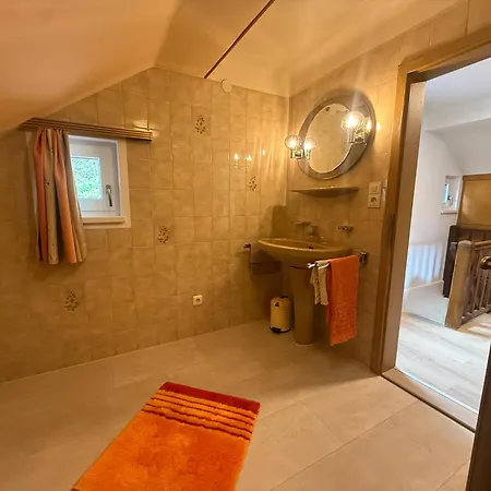 Helga Am Steinernem *